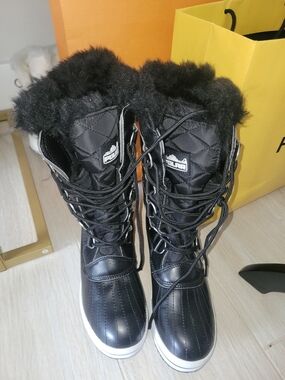 Polar Black Faux Fur Lace-Up Snow Boots